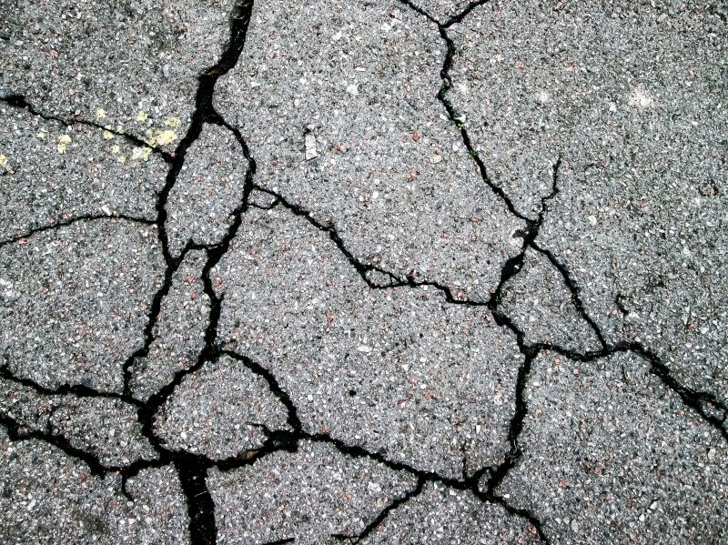 Asphalt Crack Filling detail